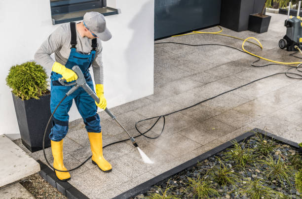 Why Choose Our Certified Pressure Washing Experts for Your Project Needs in Amherst, WI?